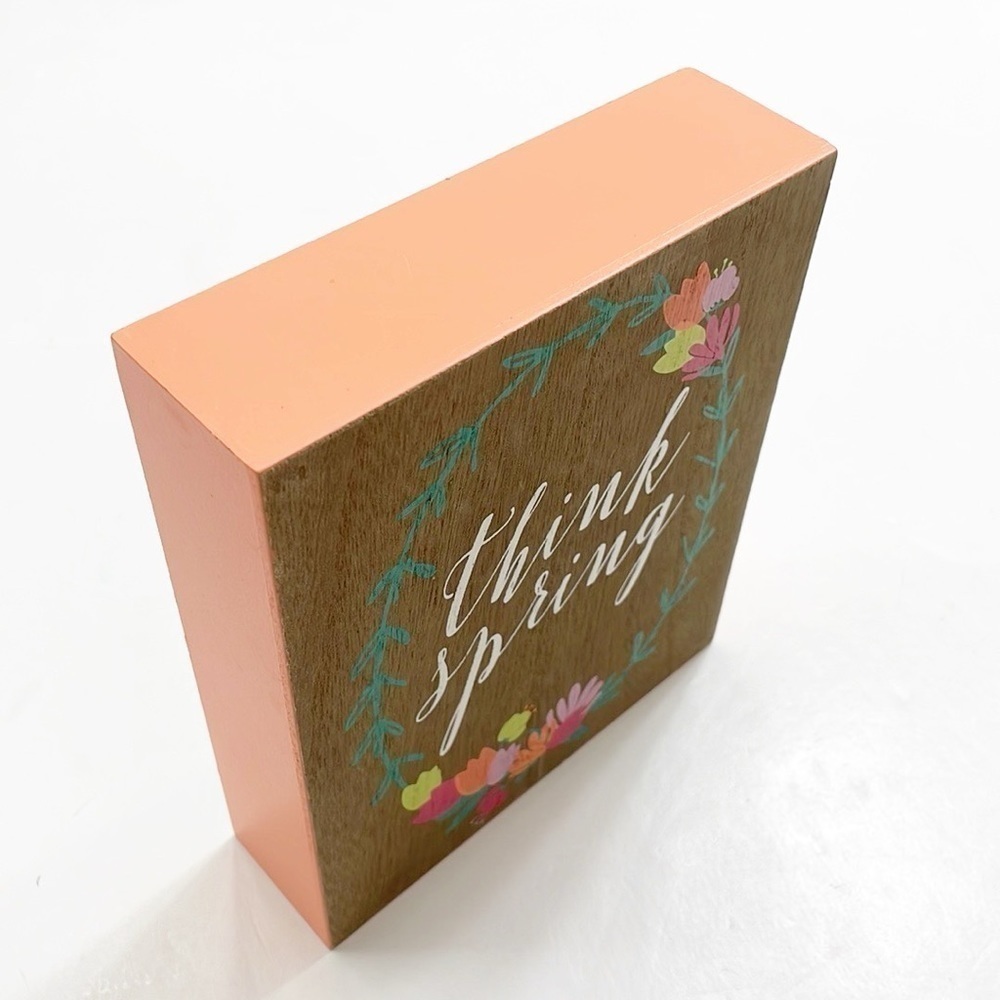 Think Spring wood decor - Picture 2 of 3